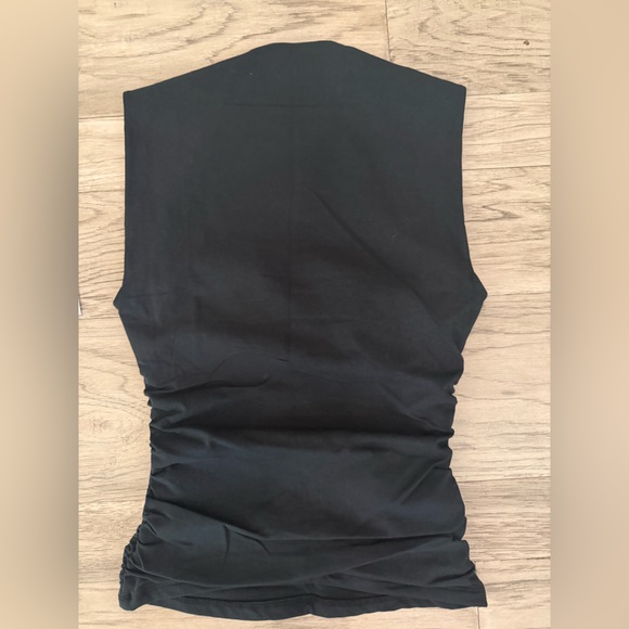 Abercrombie & Fitch Black Ruched Top - Picture 2 of 3